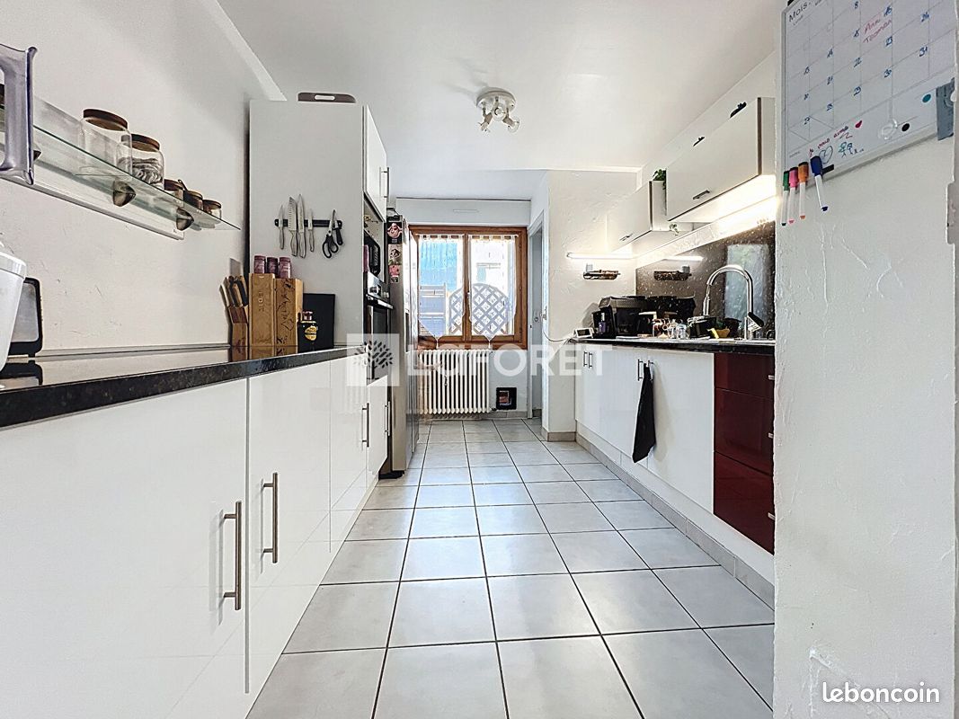 Appartement 4 pièces 88 m² · à La Motte-Servolex · 88 m² · 1 235 €/mois