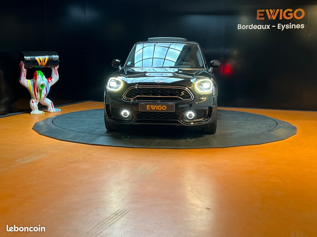 MINI COUNTRYMAN 1.5 134cv+88cv HYBRID PHEV COOPER SE ALL4 BVA JCW / TOIT OUVRANT / APPLECARPLAY / SIEGES CHAUFFANTS (image 15)
