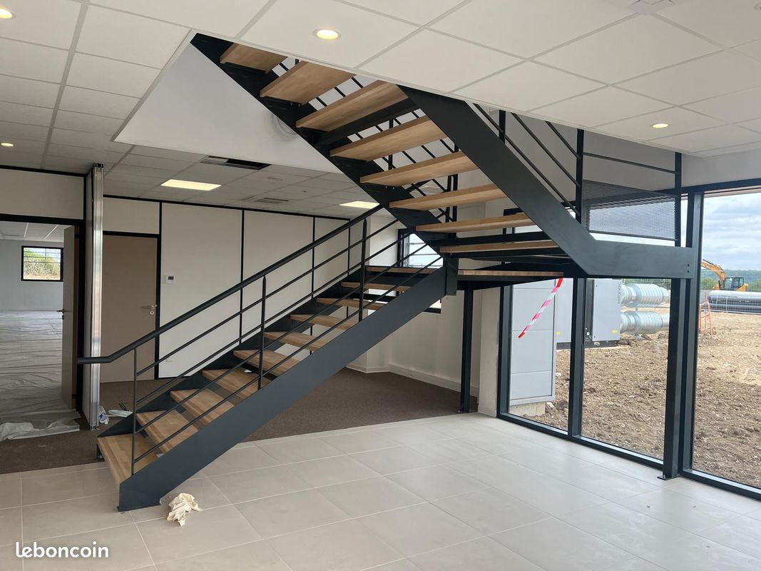 ESCALIER métallique sur mesure (image 5)