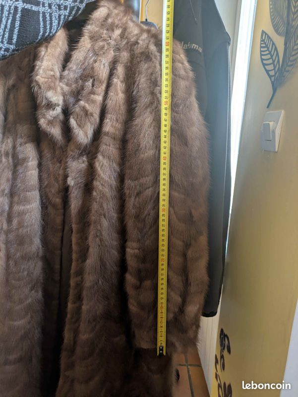 Manteau En Vison Véritable - Taille 38 - Marron - Neuf (sans étiquettes) - Marque Vallez