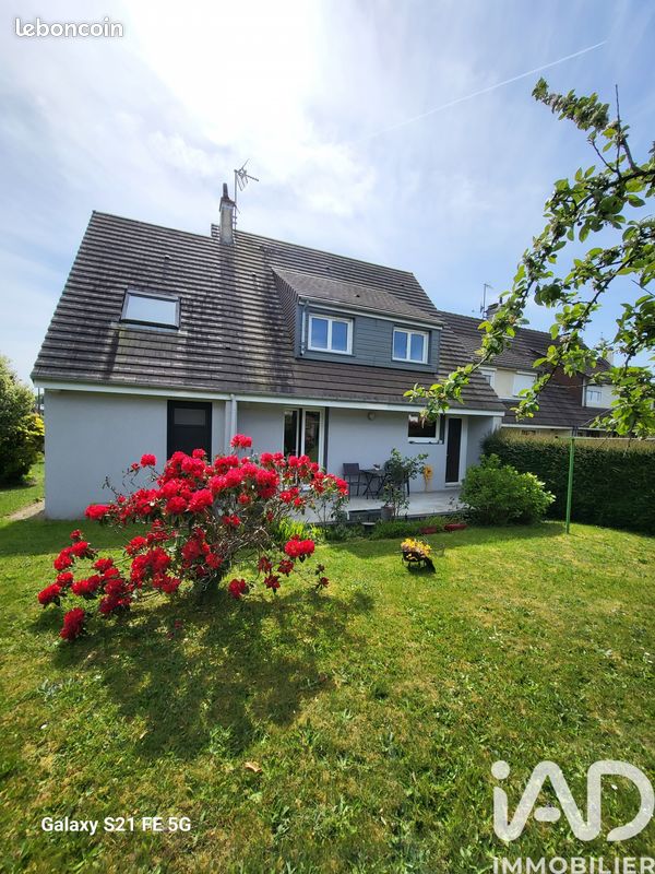Maison 5 pièces 141 m² · à Saint-Lô · 141 m² · 210 000 €
