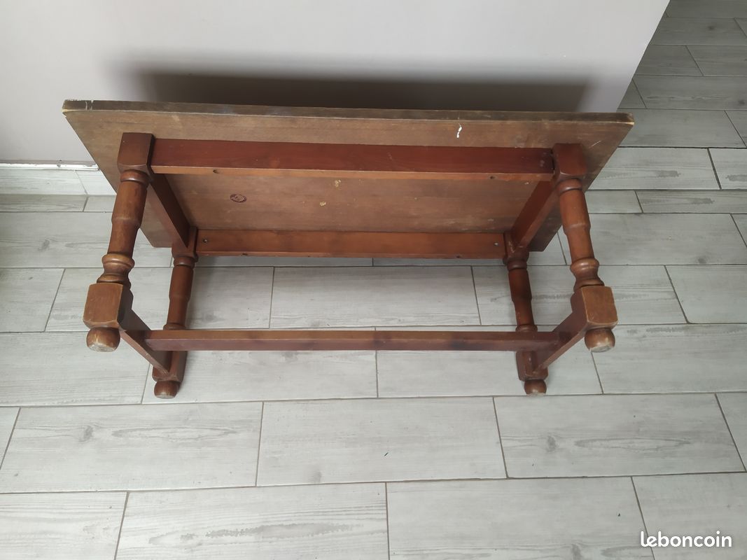 Table de salon en bois (image 5)