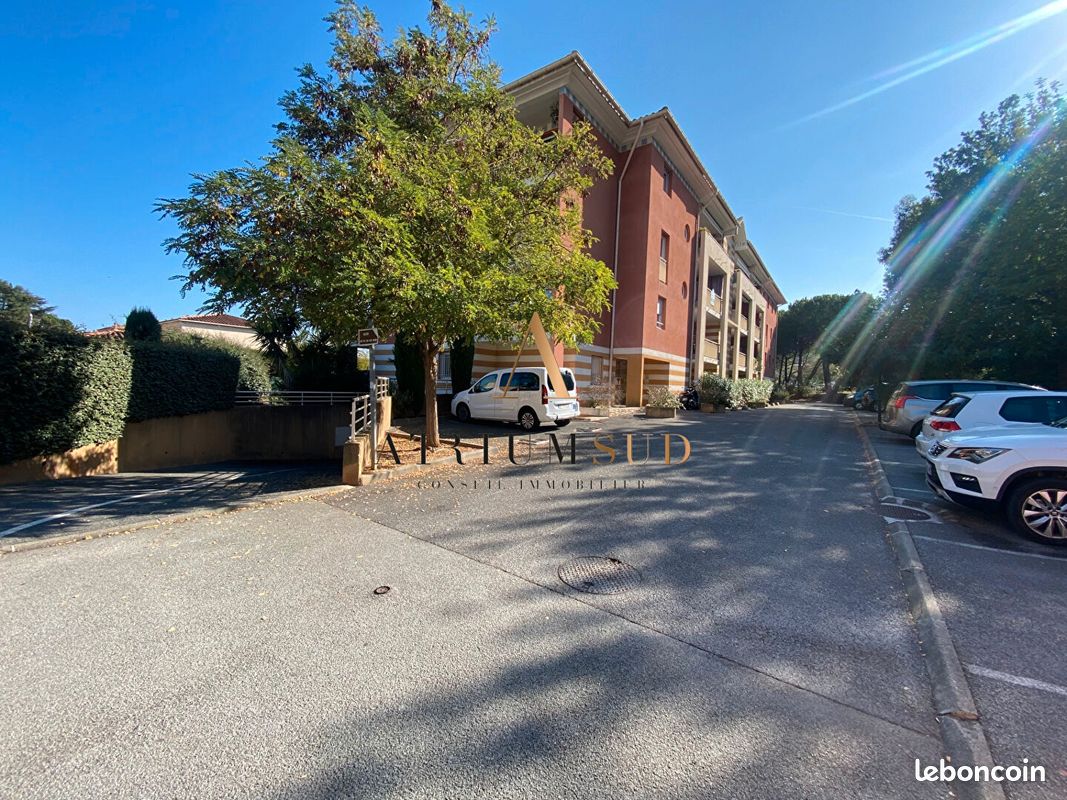 Appartement 1 pièce 27 m² · à Fréjus · 27 m² · 680 €/mois