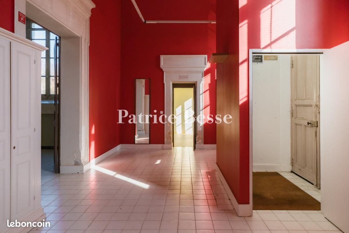 Maison 7 pièces 246 m² (image 8)