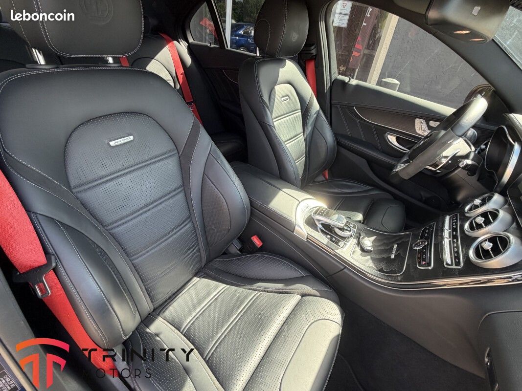 Mercedes Classe C C63 S AMG 510CH + PACK CARBONE + RÉVISION DES 50000KM EFFECTUÉE + SUIVI COMPLET... (image 12)