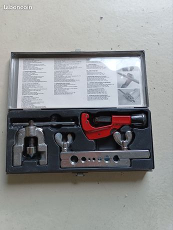 Coffret DEKO 228 Pièces – La Malette à Outils En Acier Pour Le Bricolage
