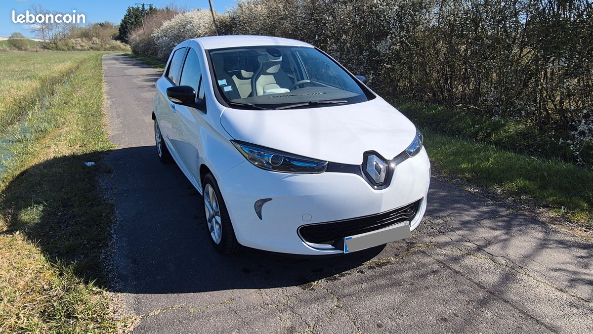 Lau R90 Renault zoe r90 zen - Voitures