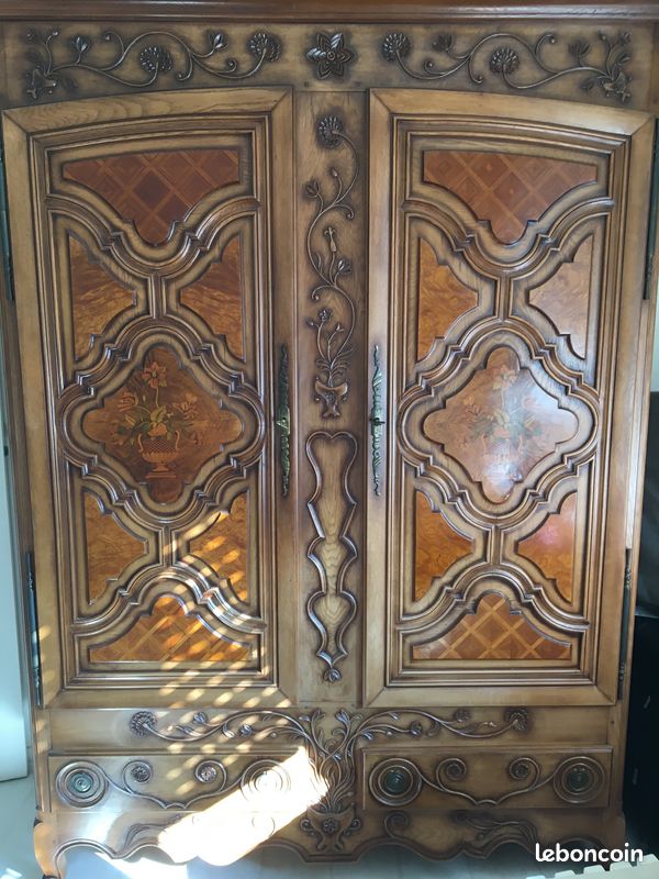 Armoire marqueterie (image 1)