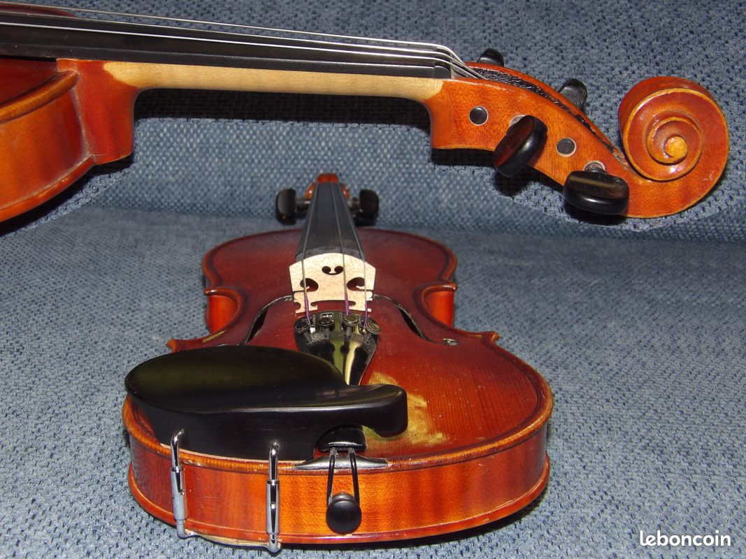 Violon d'étude 1/2 hongrois avec son étui (image 4)
