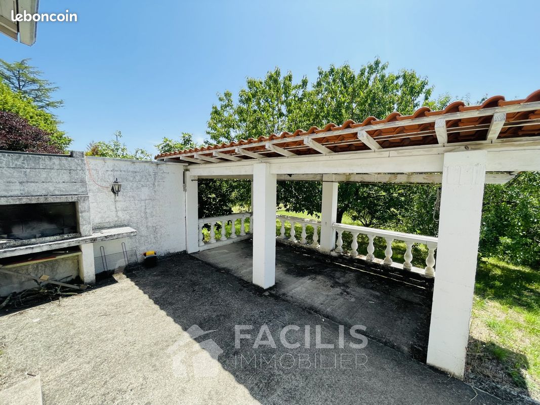 Maison 6 pièces 164 m² - Coteaux-du-Blanzacais 16250 Blanzac-Porcheresse (image principale 8)