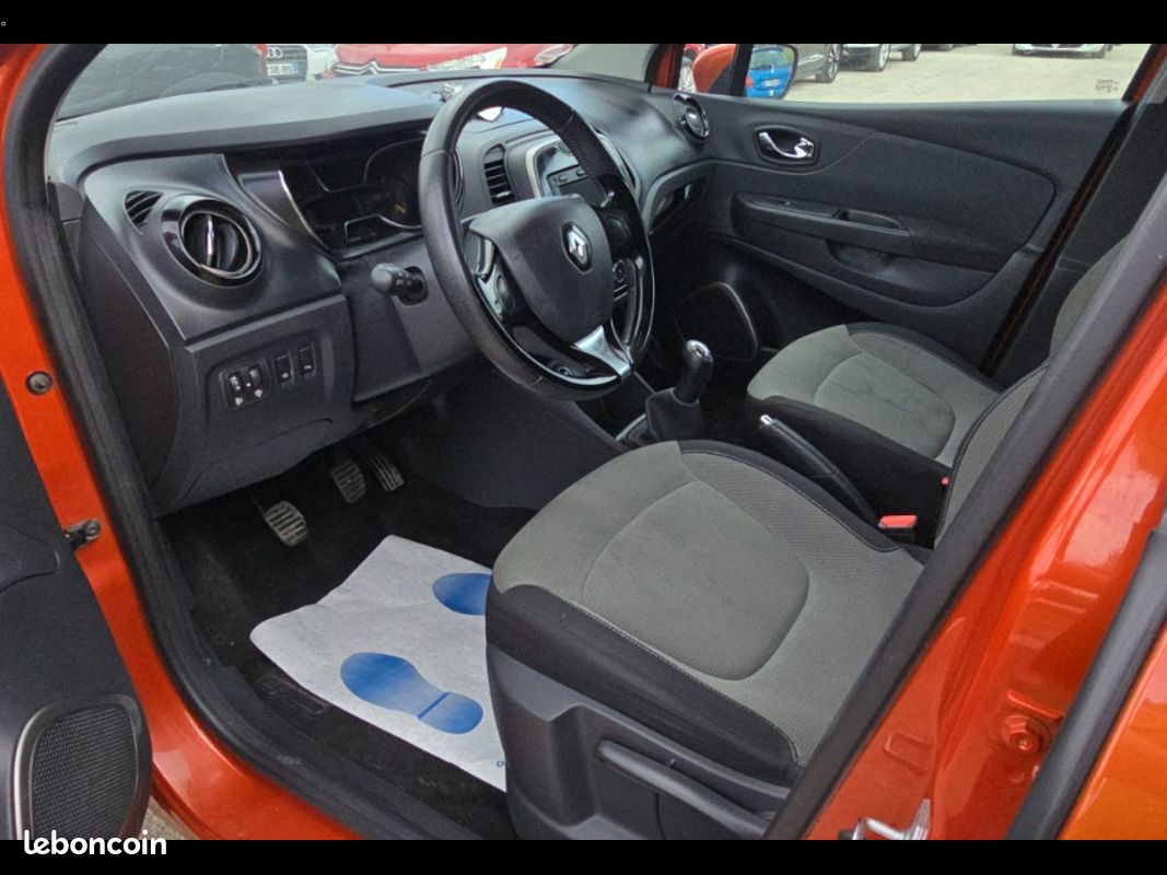 RENAULT CAPTUR dCi 90 Energy SS eco² Intens (image 14)