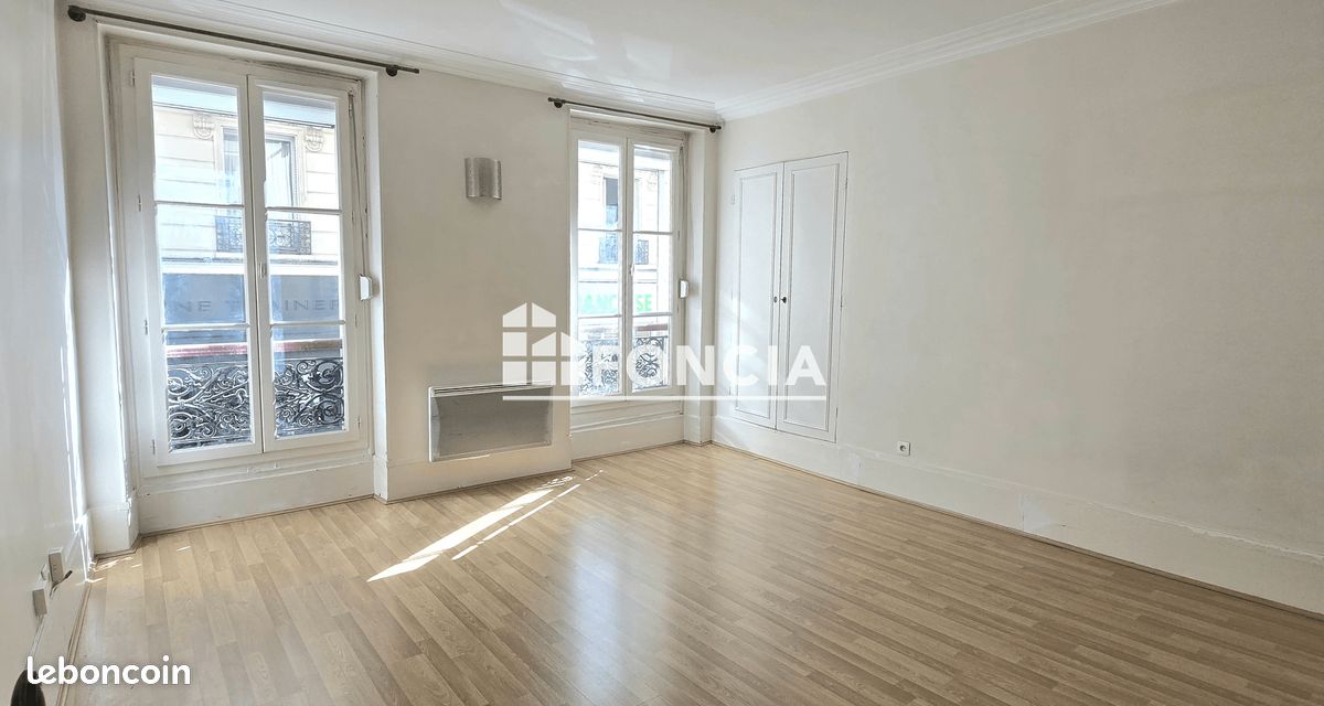 Appartement 1 pièce 27 m² · à Paris · 27 m² · 315 000 €