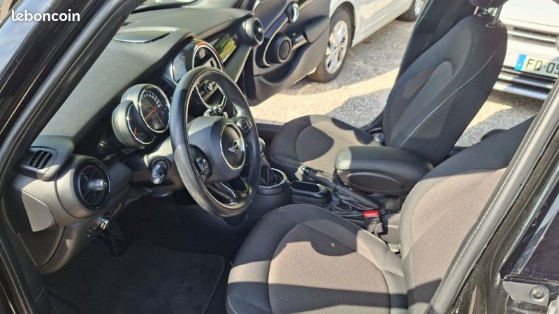 Mini MINI 5 PORTES COOPER D 116CH (image 9)