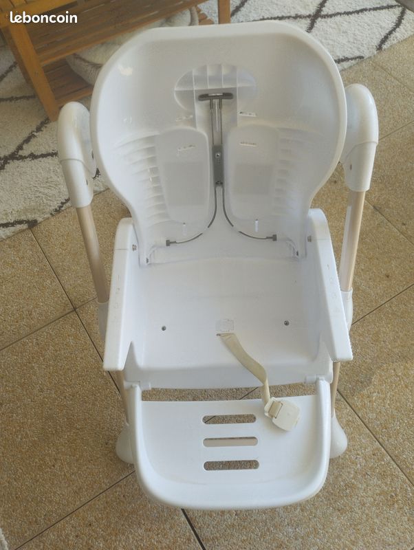 Chaise haute (image 5)