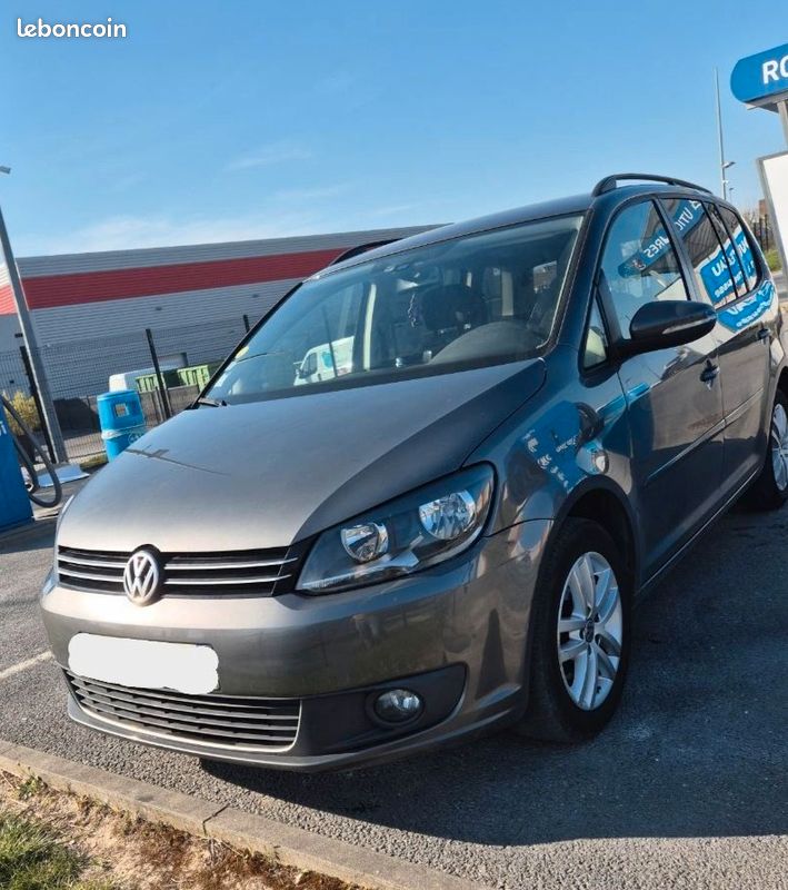 Volkswagen Touran 1.6 TDI – 2015 – 7 places – Excellent état (image 1)