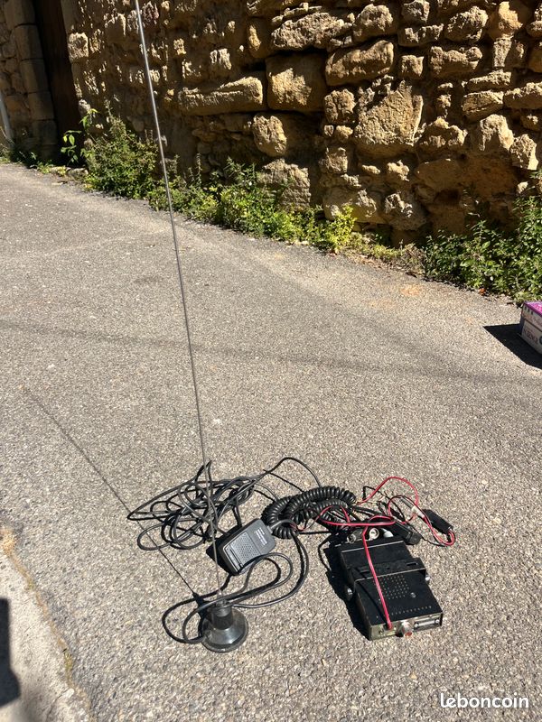 Radio CB (image 1)