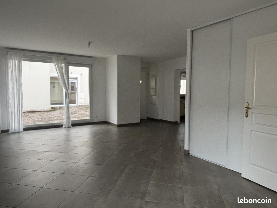 Appartement 4 pièces 95 m² (image 1)