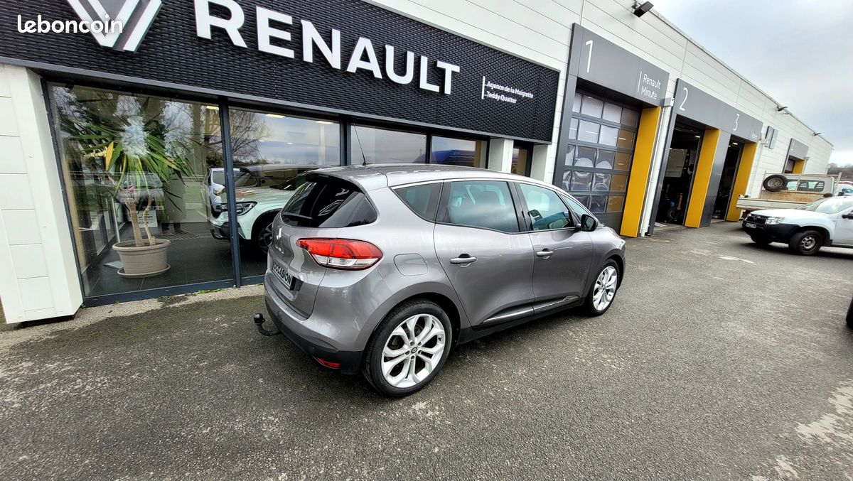Renault Scénic IV dCi 120 EDC Business (image 4)