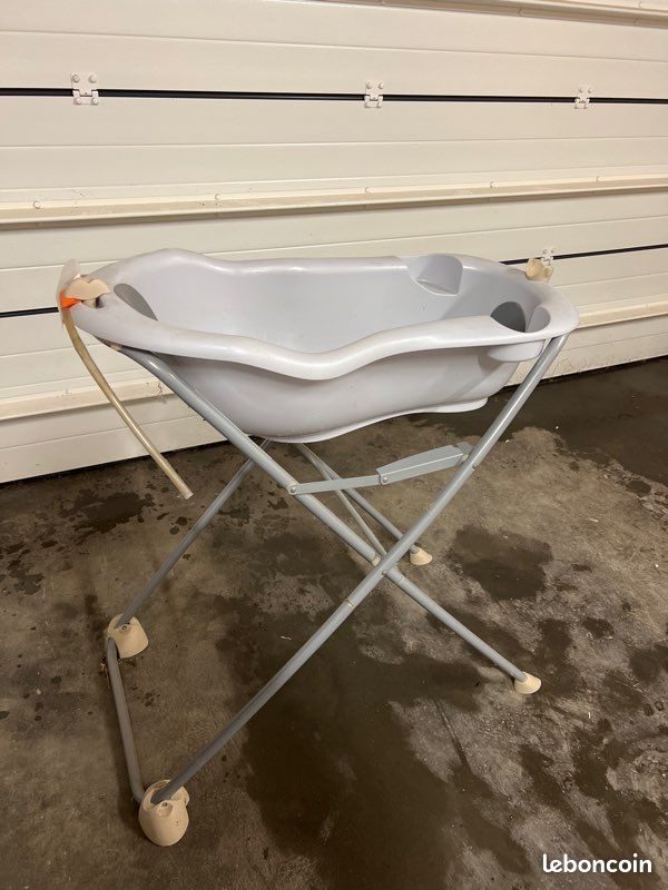 Baignoire bébé sur pied TIGEX (image 1)