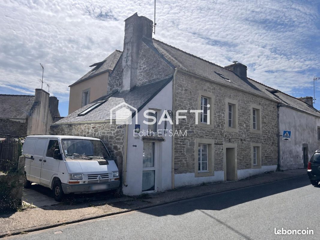 Maison 8 pièces 170 m² · à Guengat · 170 m² · 277 700 €