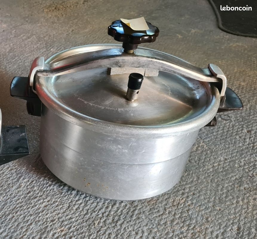 Cocotte minute SEB (image 1)