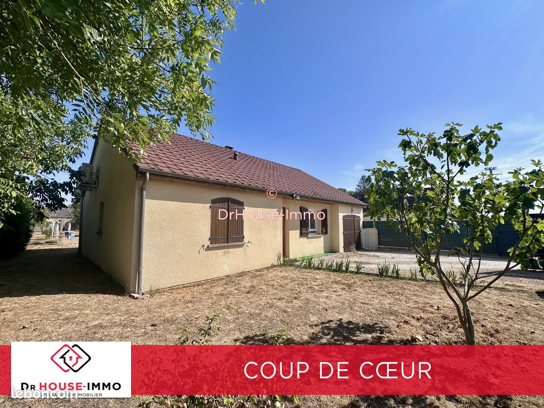 Maison 4 pièces 93 m² · à Corbeilles · 93 m² · 169 000 €