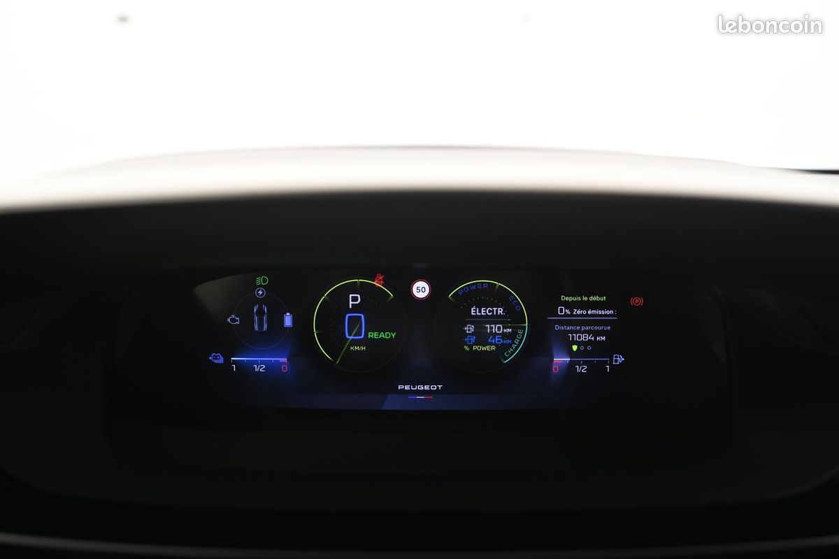 PEUGEOT 308 PHEV 180 e-EAT8 GT +VISIO 360 (image 15)