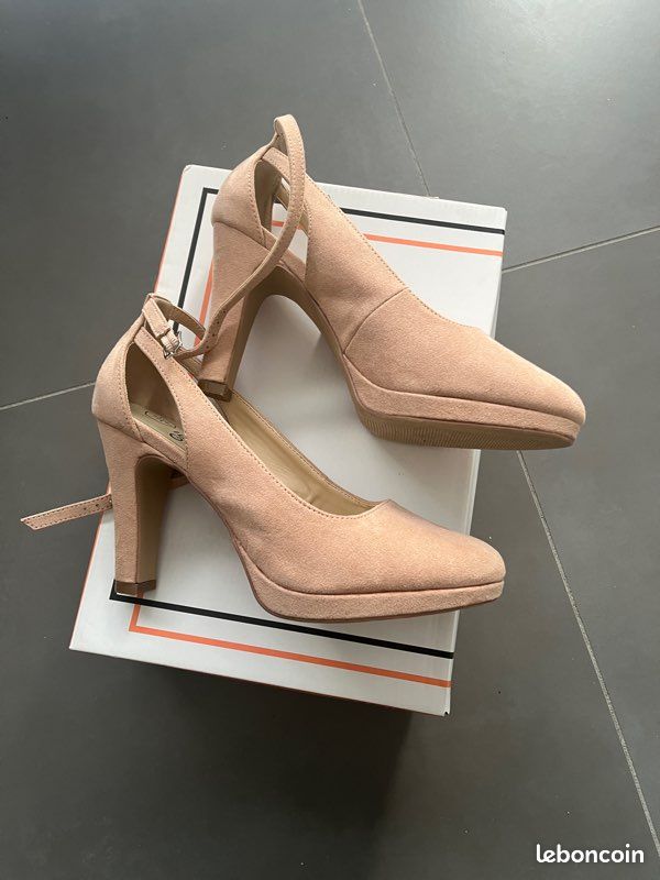 ESCARPINS À talons blancs demi-saison  Gémo  T 37 occasion EUR 12,00