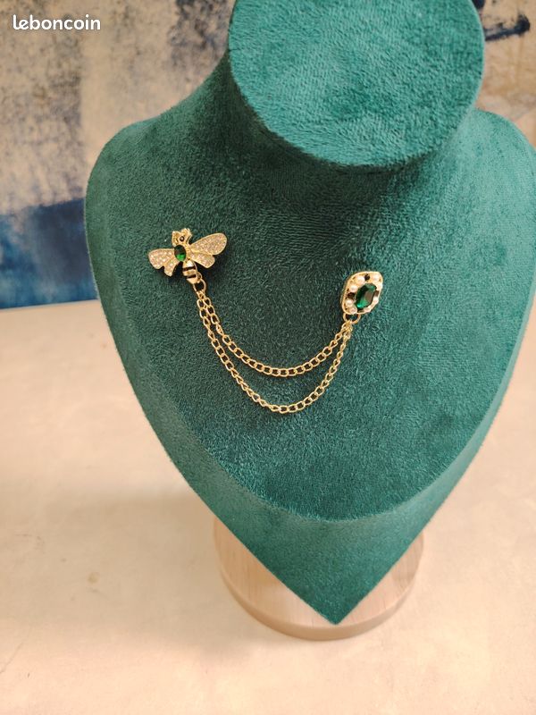 Broche double combinaison abeille et strass (image 6)