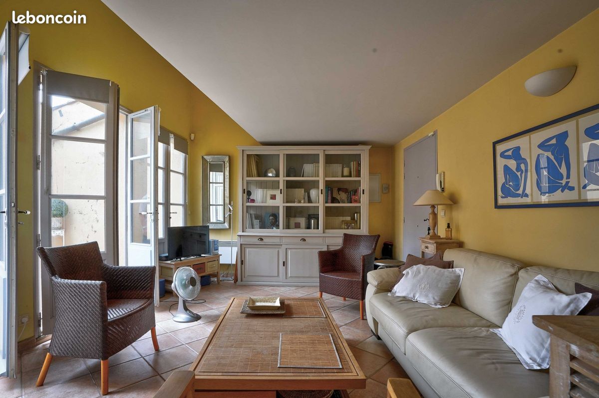 Appartement 2 pièces 50 m² · à Aix-en-Provence · 50 m² · 375 000 €