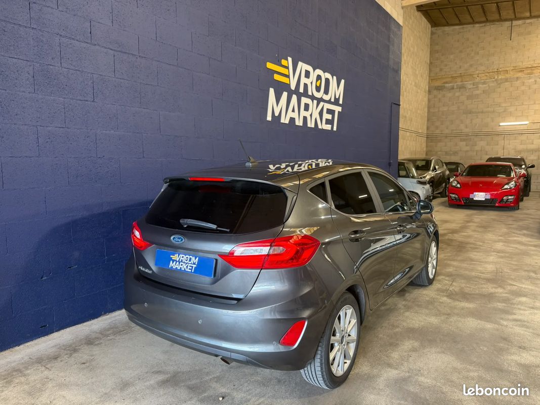 FORD Fiesta 1.0 100ch Titanium - 2019 - Suivi complet - CARPLAY - Bon état général (image 4)