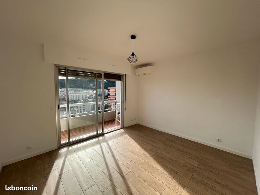 Appartement 1 pièce 30 m² · à Bastia · 30 m² · 600 €/mois