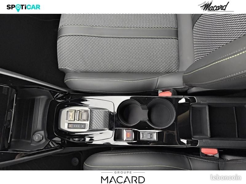Peugeot 208 1.2 Hybrid 145ch GT e-DCS6 (image 33)