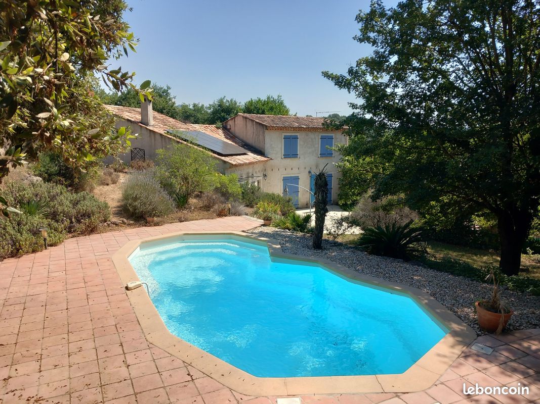 Terrain 6 pièces 137 m² · à Tourrettes-sur-Loup · 136,8 m² · 659 000 €
