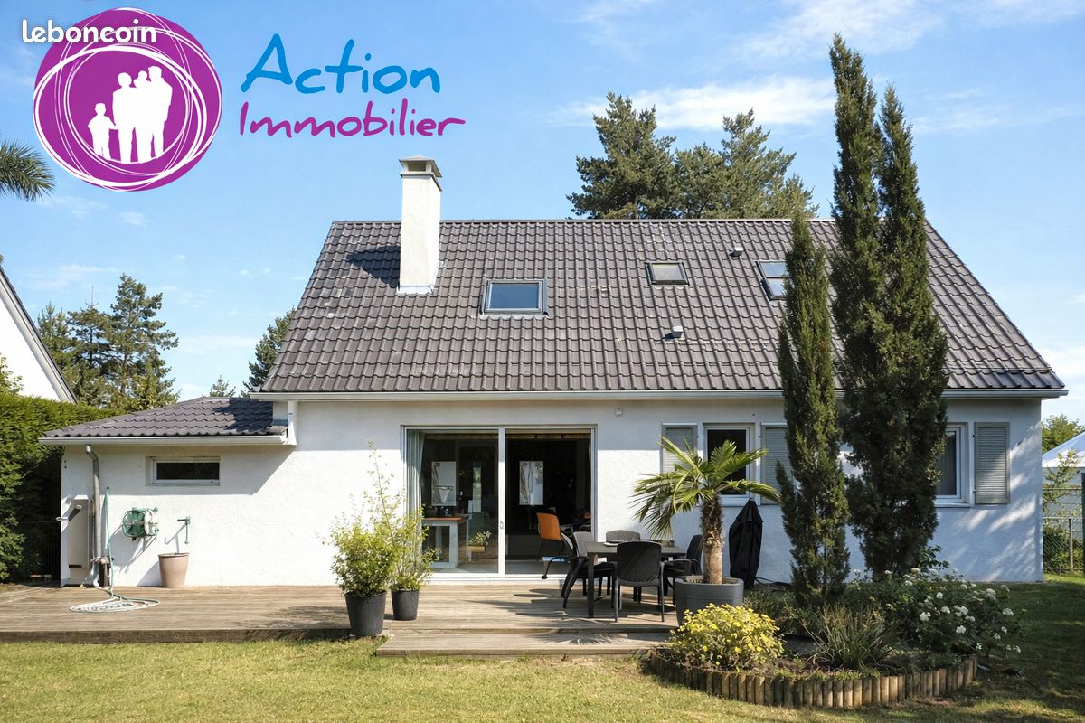 Maison 6 pièces 122 m² · à Lésigny · 122 m² · 2 500 €