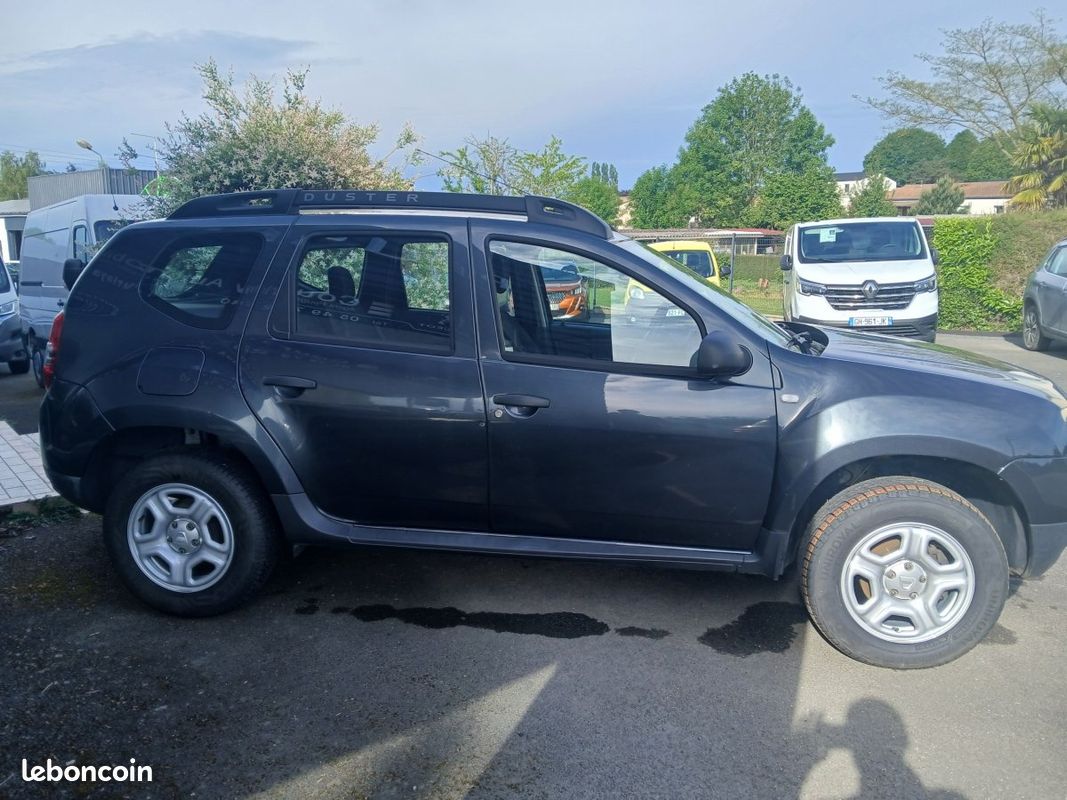 Dacia Duster Silver Line 2017 dCi 110 4x2 (image 4)