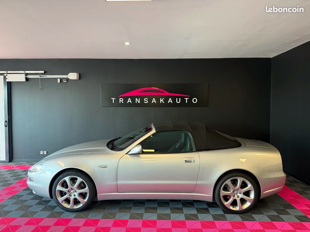 MASERATI SPYDER 4200 Cambiocorsa 390ch / Embrayage NEUF / SUIVI COMPLET (image 4)
