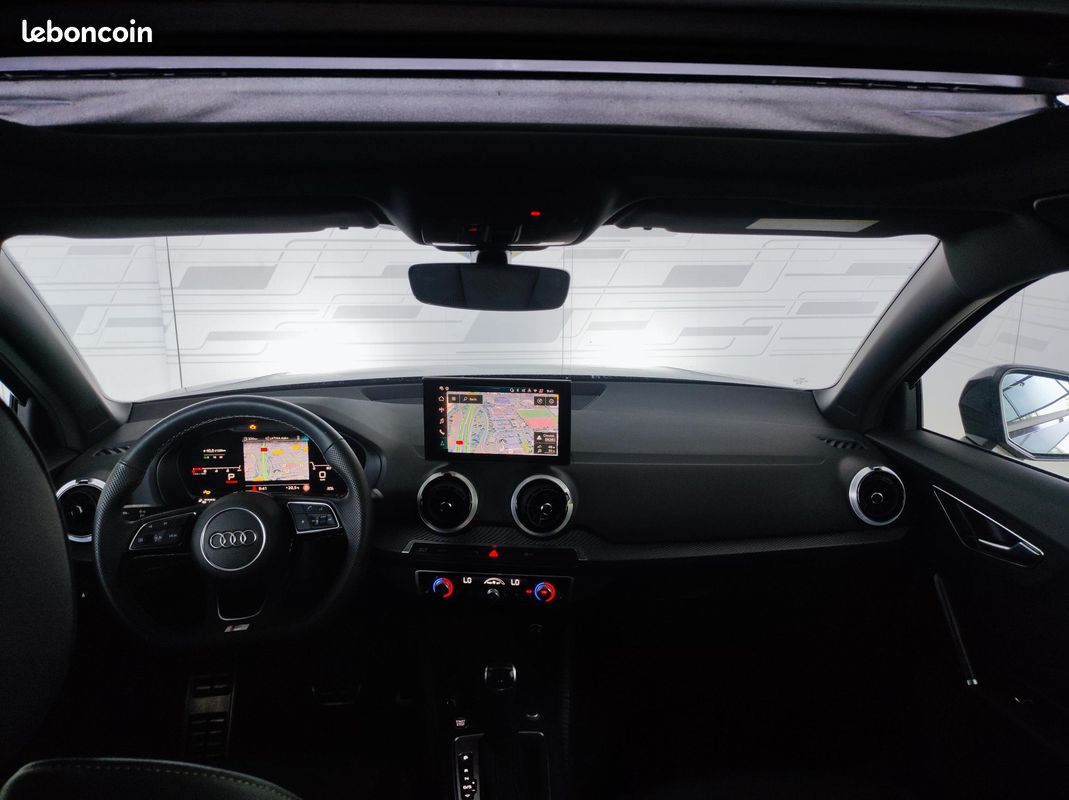 AUDI Q2 35 TFSI 150 S tronic 7 S line Plus (image 27)