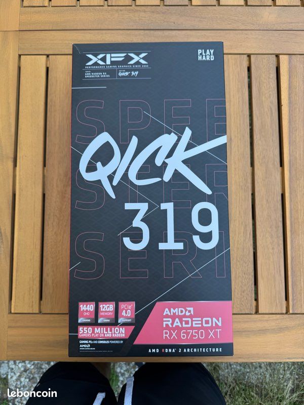 Carte graphique XFX AMD Radeon RX 6750 XT QICK319 12GB (image 1)