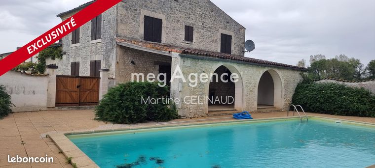 Maison 15 pièces 282 m²