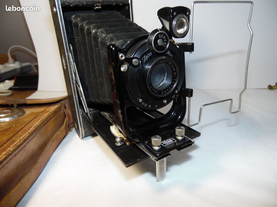 Appareil photo argentique ancien d'occasion