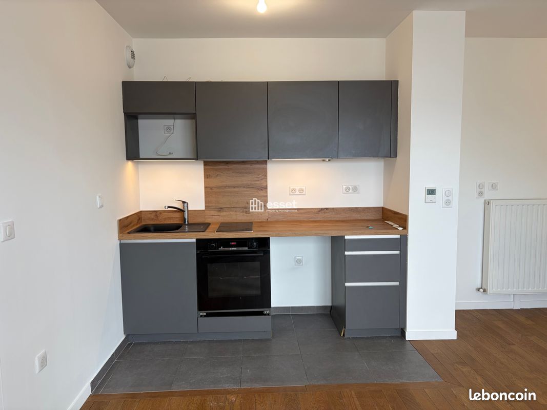 Appartement 2 pièces 36 m² · à Rueil-Malmaison · 36 m² · 1 075 €