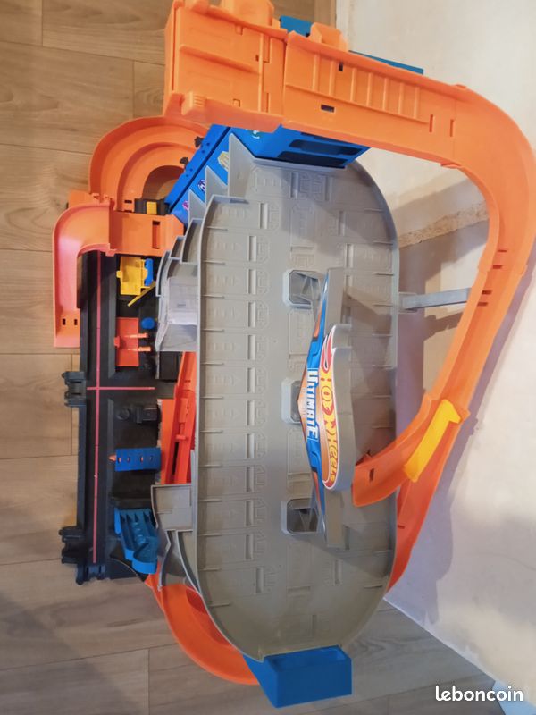 Garage hot wheels (image 5)