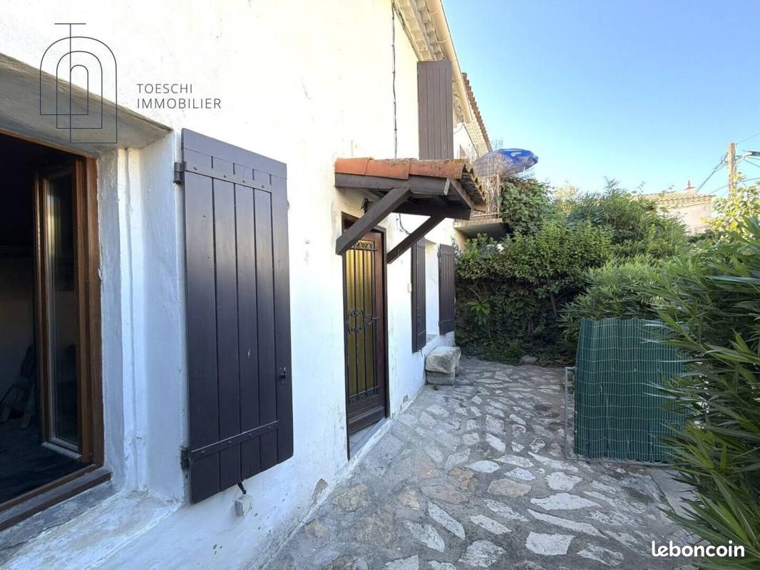Maison 5 pièces 160 m² · à Arles · 160 m² · 170 000 €