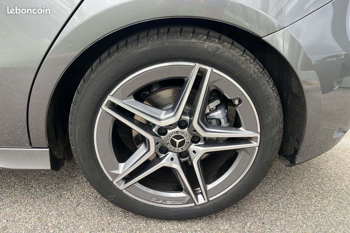 MERCEDES Classe A 200 AMG Line (image 12)