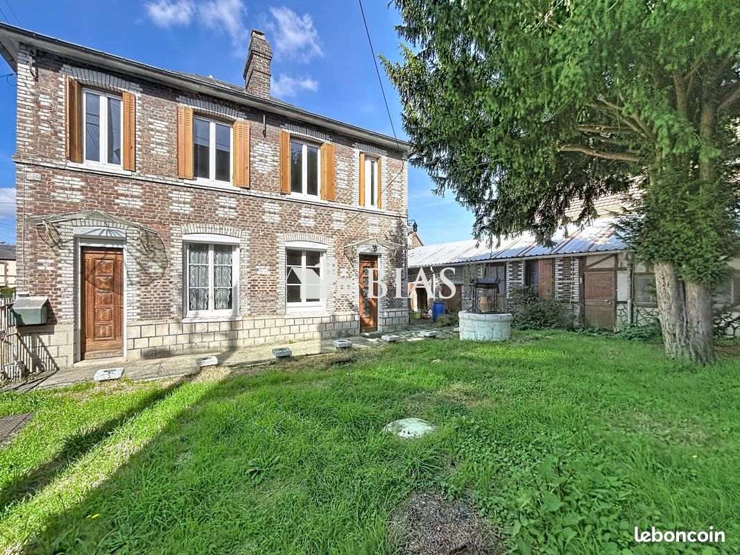 Maison 5 pièces 106 m² · à Saint-Aubin-lès-Elbeuf · 106 m² · 149 500 €