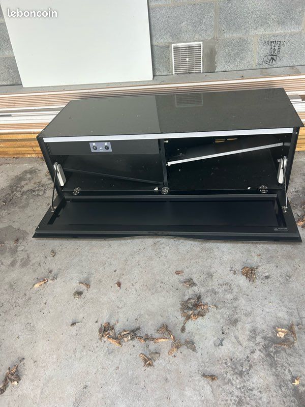 Meuble télé gratuit (image 2)