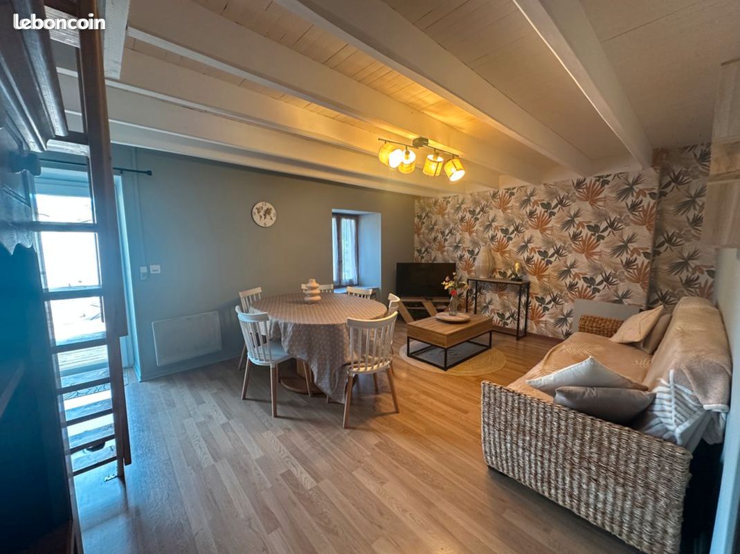 2 gîtes proches Futuroscope avec spa, sauna, piscine, massages (en bord de rivière) (image 2)
