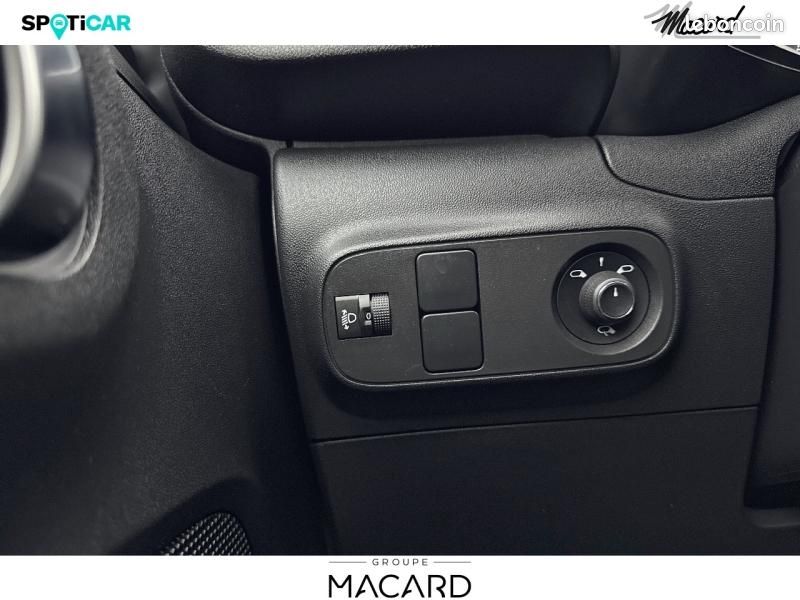 Citroen C3 1.2 PureTech 110ch S&S PLUS (image 40)