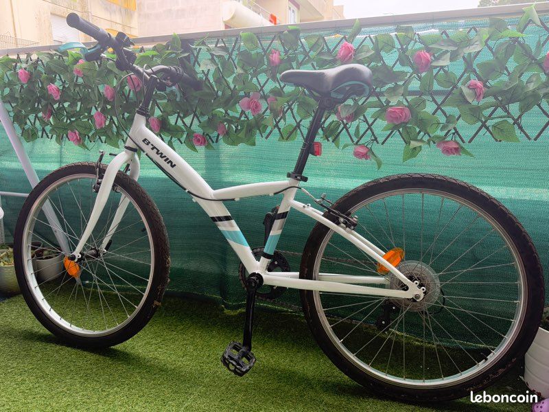 Vélo Vtc enfant décathlon B'twin riverside 100 24 pouces Vélos